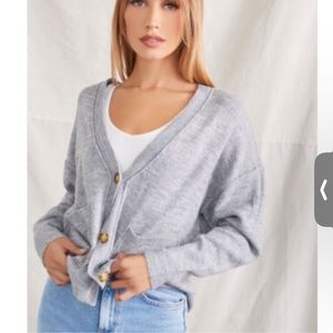 Forever 21 Grey Heather knit cropped cardigan sweater wore twice size 1x